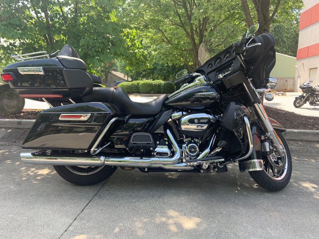 2018 Harley-Davidson Touring Electra Glide Ultra Classic FLHTCU